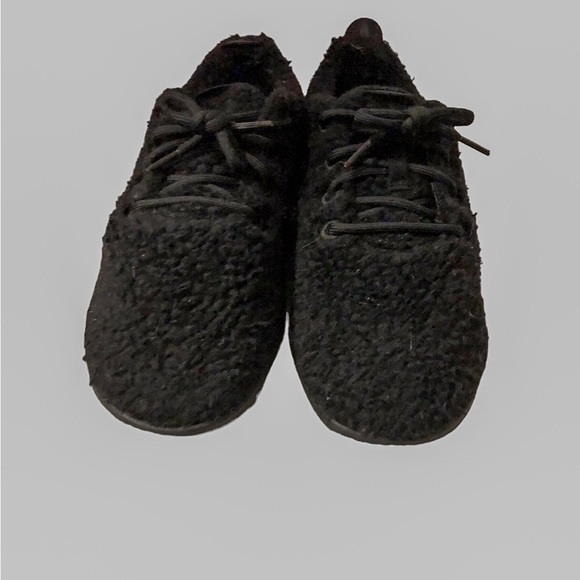 Allbirds Wool Dasher Fluffs Sneakers Black Size 11 - Picture 2 of 8
